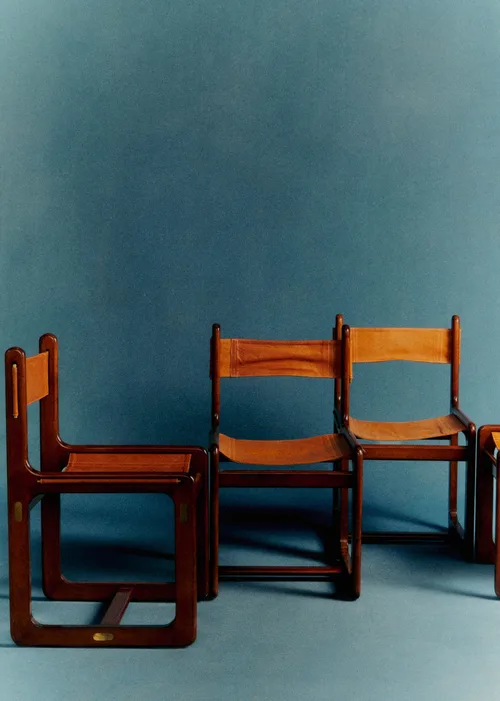 Lot de 4 chaises Gigi Radice années 60 - Cuir et Bois de Rose — image 4