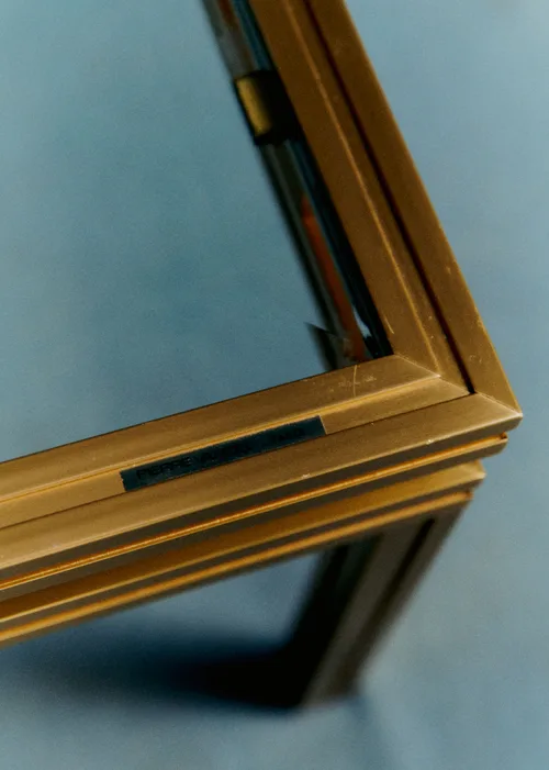 Table basse en verre et laiton vintage - Verre et laiton — image 3