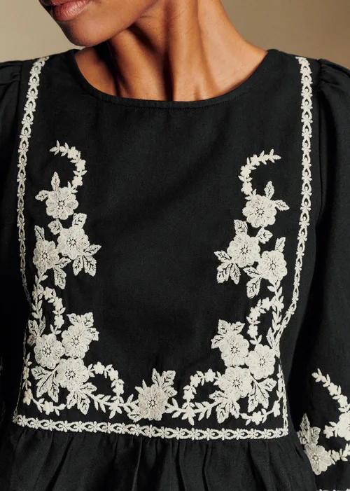 Blouse Léa - Broderie Crème Fond Noir — image 4