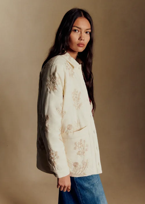 Veste Will - Sézane x Baziszt - Primerose Ecru Fond Beige — image 2