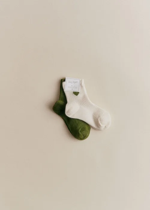 Coffret de 2 chaussettes Coeur - Écru Coeur / Trèfle Vert Chance — image 3
