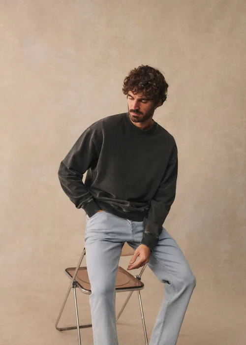 Sweatshirt Boxy - Noir Délavé — image 3