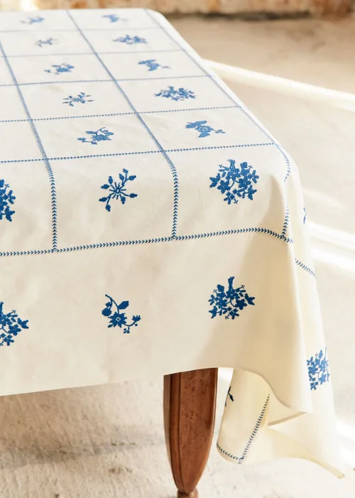 Nappe Brodée - Broderie Bleu Fond Ecru — image 5