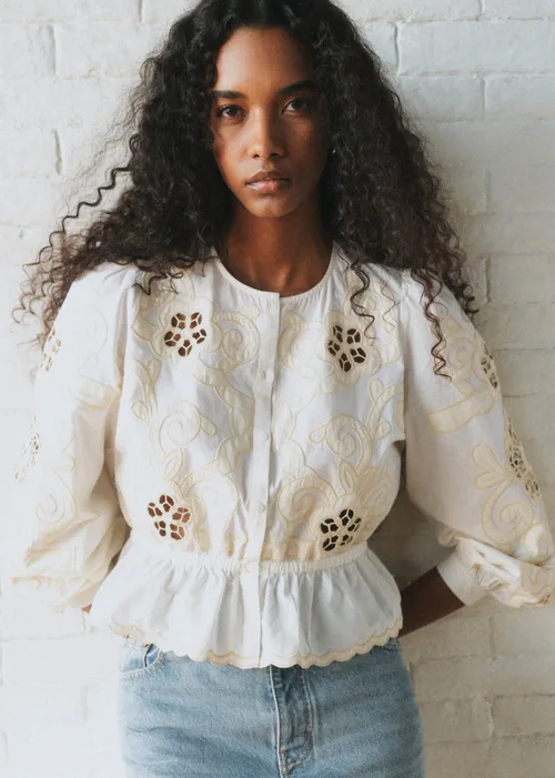 Chemise Avila - Sézane x Sea NY - Broderie Placée Ecru — image 3