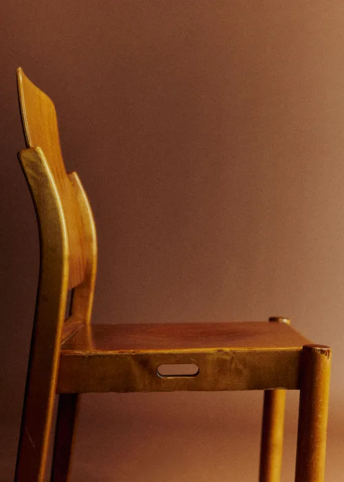 Chaise en bois vintage - Bois — image 4