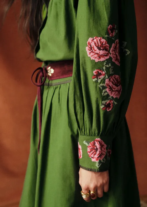 Chemise Orla - Sézane x Baziszt - Fleurs Multico Fond Vert Bambou — image 5