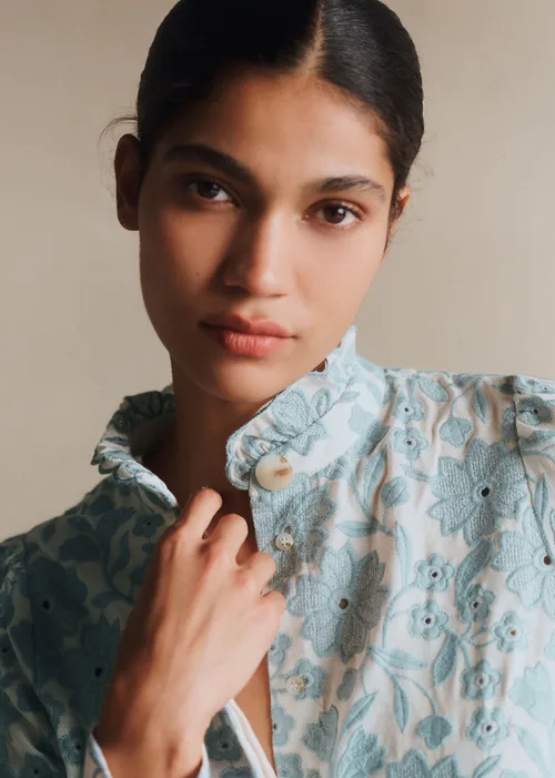 Chemise Ambre - Broderie Contrastée Écru Bleu — image 3