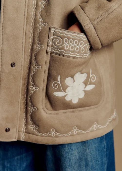 Manteau Nicos - Sézane x Baziszt - Folk Crème Fond Craie — image 4