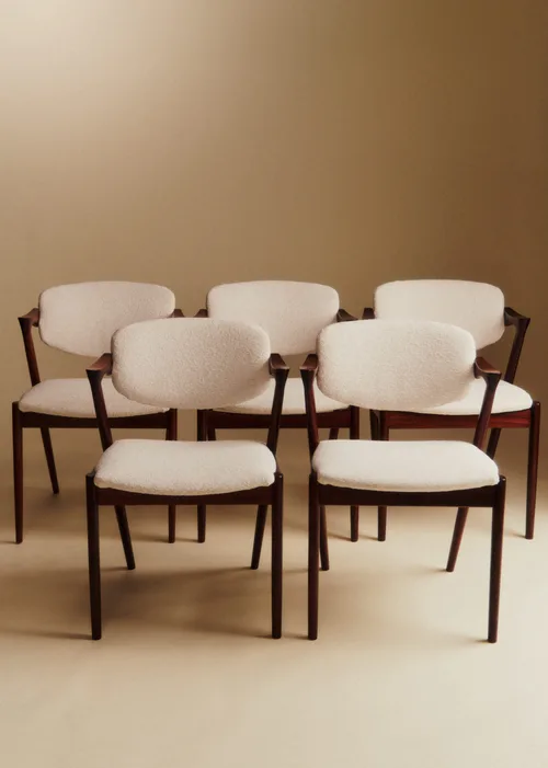 Lot de 5 chaises vintage dans le goût de Kai Kristiansen - Bois