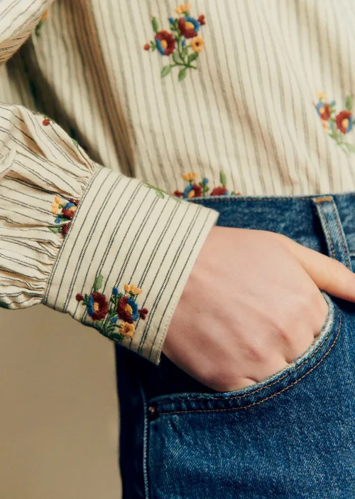 Chemise Sara - Sézane x Antoinette Poisson - Rayures Boutonnières Ecru — image 3