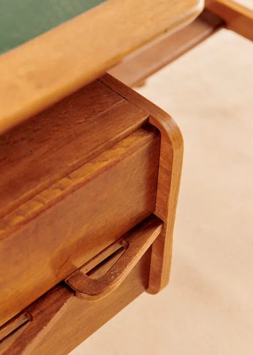 Bureau vintage dans le goût de Roger Landault - Chêne — image 3