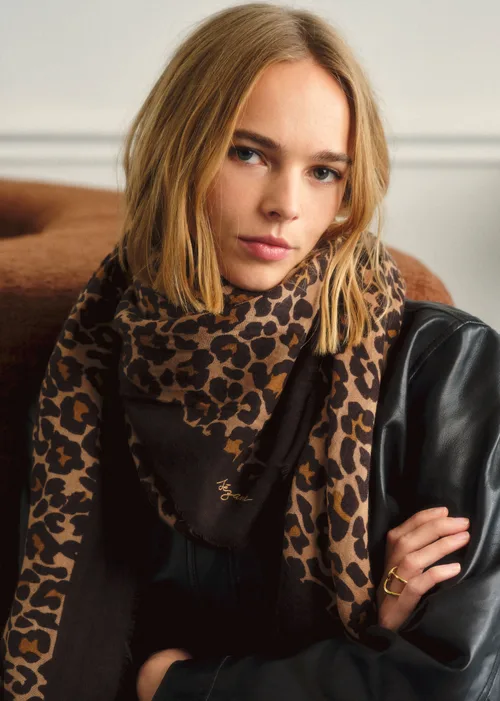 Etole Pio - Imprimé Winter Leopard Brown — image 4
