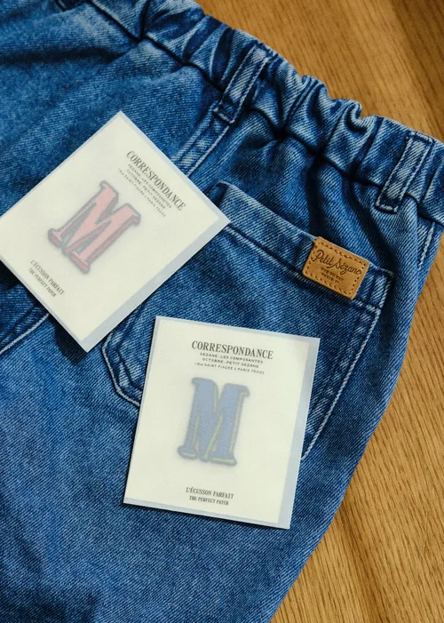 Ecusson vert / bleu - Lettre M - Bleu — image 5