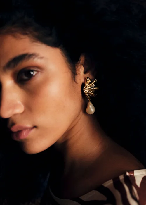 Boucles d'oreilles Colombe - Ecru Doré — image 3