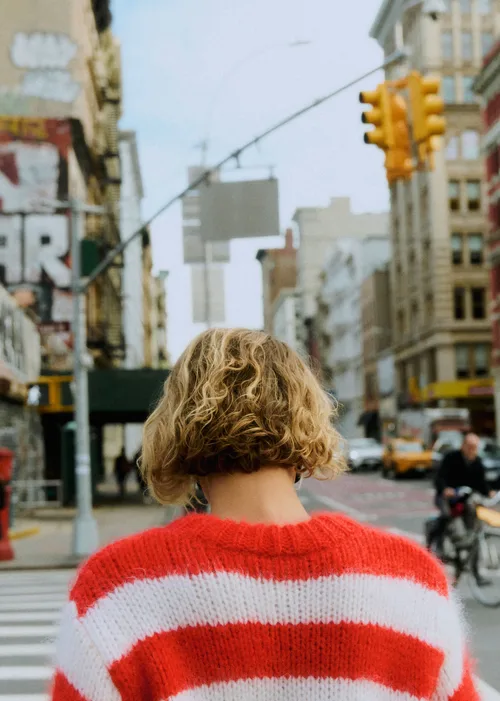 Pull Julien - Sézane x Antoinette Poisson - Écru/ Rouge — image 4