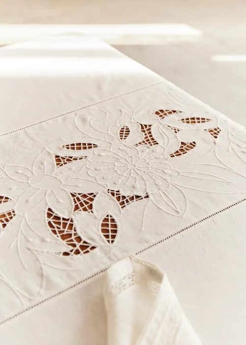 Nappe Brodée - Ecru Uni — image 3