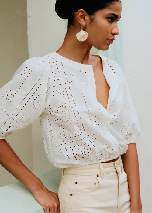 Blouse Lipa - Broderie Unie Hankie Ecru — image 3