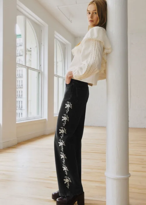 Pantalon Valentin - Sézane x SEA NY - Broderie Écru Fond Gris — image 4