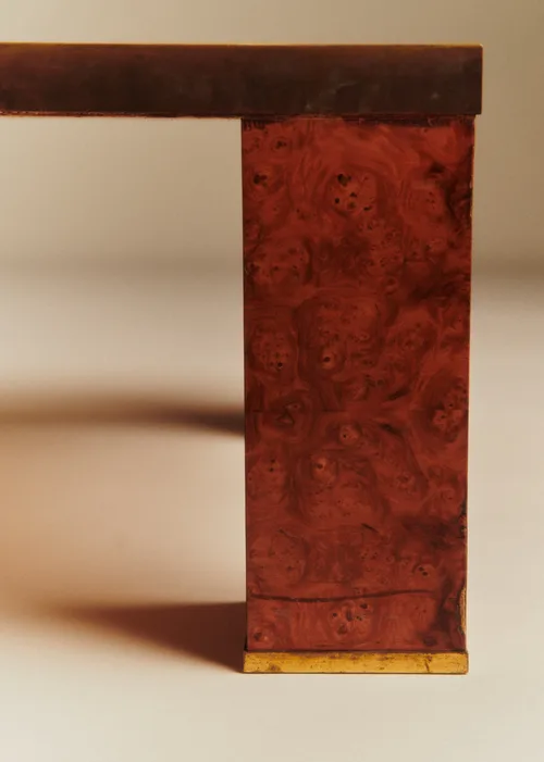 Table basse vintage en loupe d'orme finition laiton - Loupe d'orme — image 5