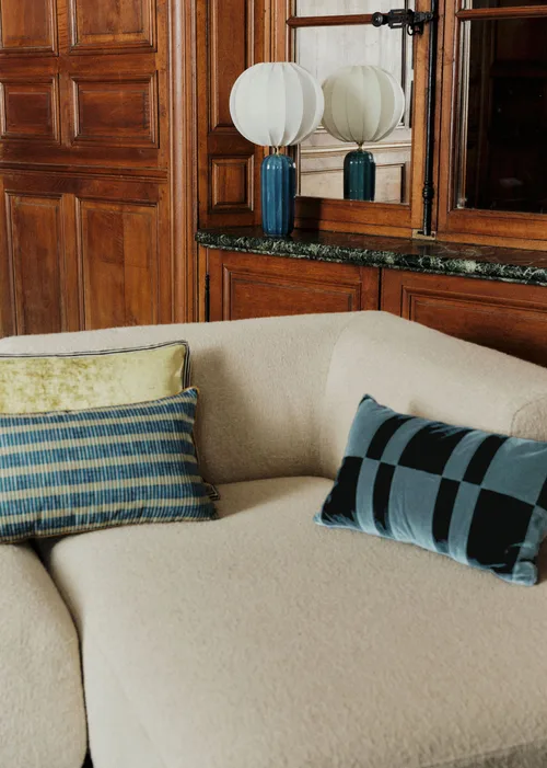 Coussin Velours Patchwork - Petit modèle - Bleu et Marine — image 3