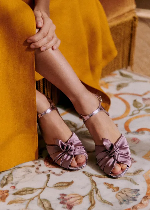 Sandales Marlene - CFM Souliers x Editions Sézane - Mini serpent et satin mauve — image 5