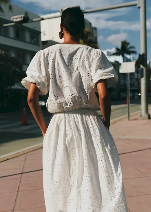 Blouse Lipa - Broderie Unie Hankie Ecru — image 5