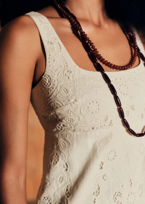 Robe Mafeo - Broderie Unie Ecru — image 3