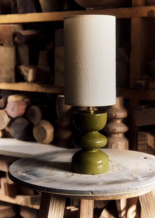 Lampe Romie Objetti Petit Modèle - Bois laqué vert - Abat-jour Petit Modèle Romie — image 3