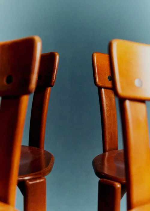 Lot de 4 chaises scandinave vintage en bois massif - Bois Massif — image 3