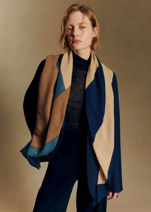 Etole Pio - Blue Color Block — image 3