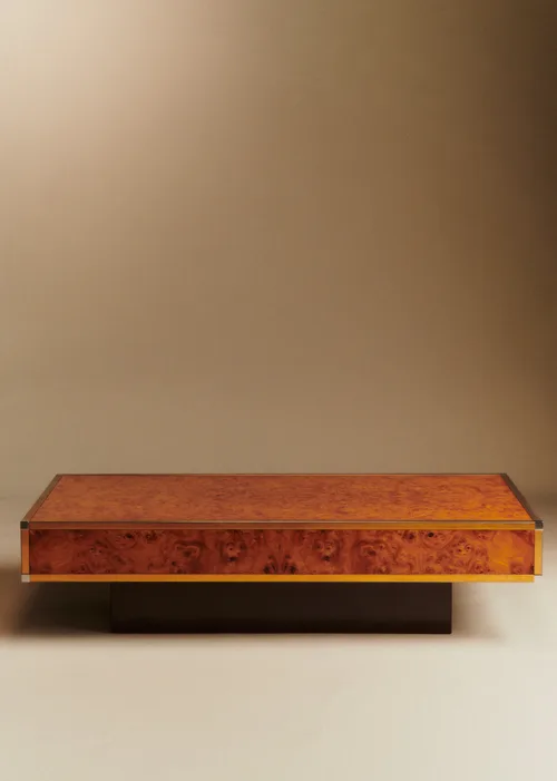 Table basse en loupe d'orme finition laiton et piètement bois - Loupe d'orme
