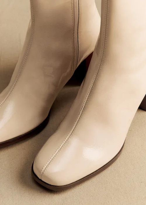 Bottines Axelle - Ecru Vernis — image 3