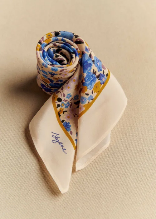 Foulard Cléophée - Petites Fleurs Bleu — image 3