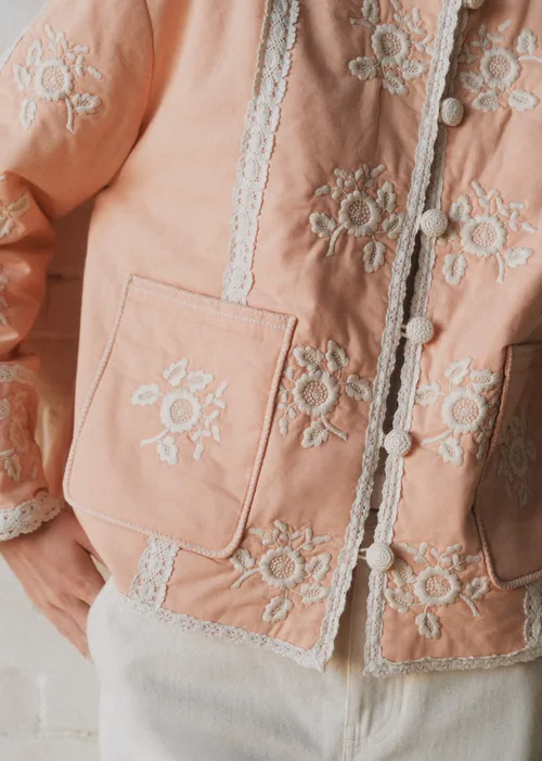Veste Dakota - Sézane x SEA NY - Broderie Contrastée Écru Fond Rose Pastel — image 3