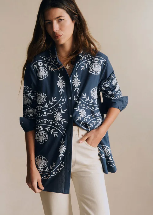Chemise Maxy - Broderie Contrastée Ecru Fond Bleu Ardoise