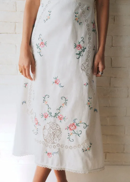 Robe Olivia - Sézane x SEA NY - Broderie Contrastée Mini Multico Fond Écru — image 3